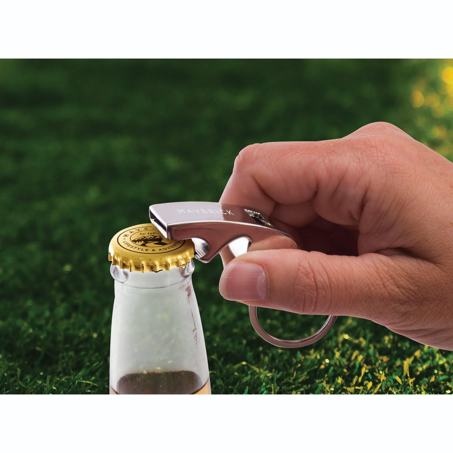 Emergency whistle & bottle opener - Gizmo Gifts