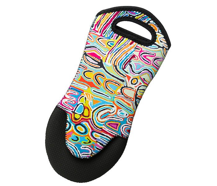 Judy Watson Neoprene oven mitt - Gizmo Gifts