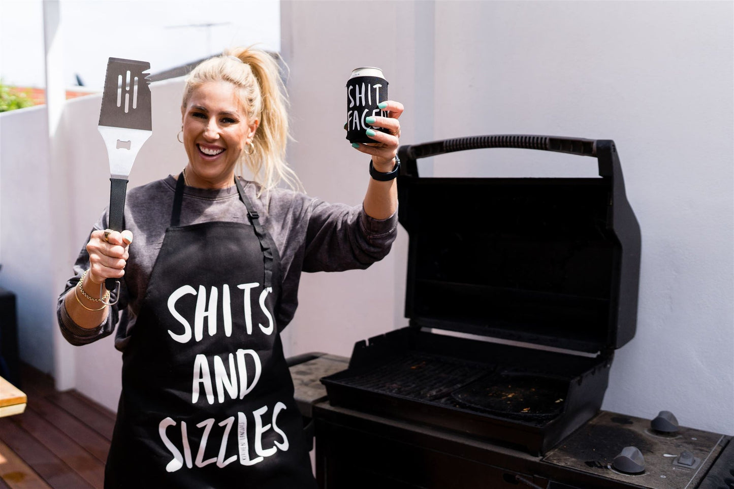 Kitchen Language Crude Apron - "Shits and Sizzles" - Gizmo Gifts