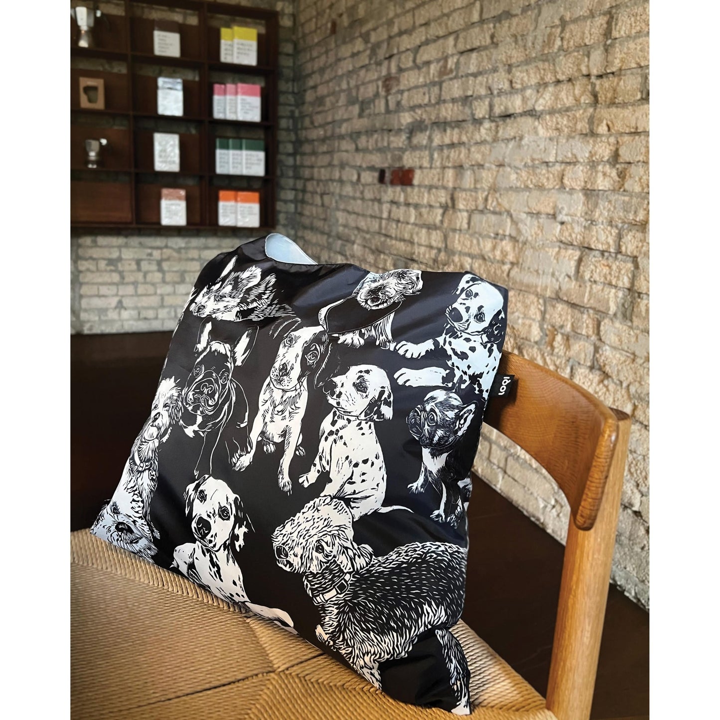 LOQI Shopping Bag - Red Poppy bee dogs - Gizmo Gifts