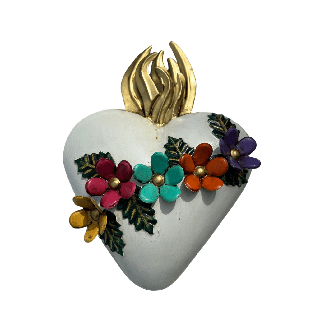 Mexican wall decor - tin white heart with flowers(21x15cm) - Gizmo Gifts