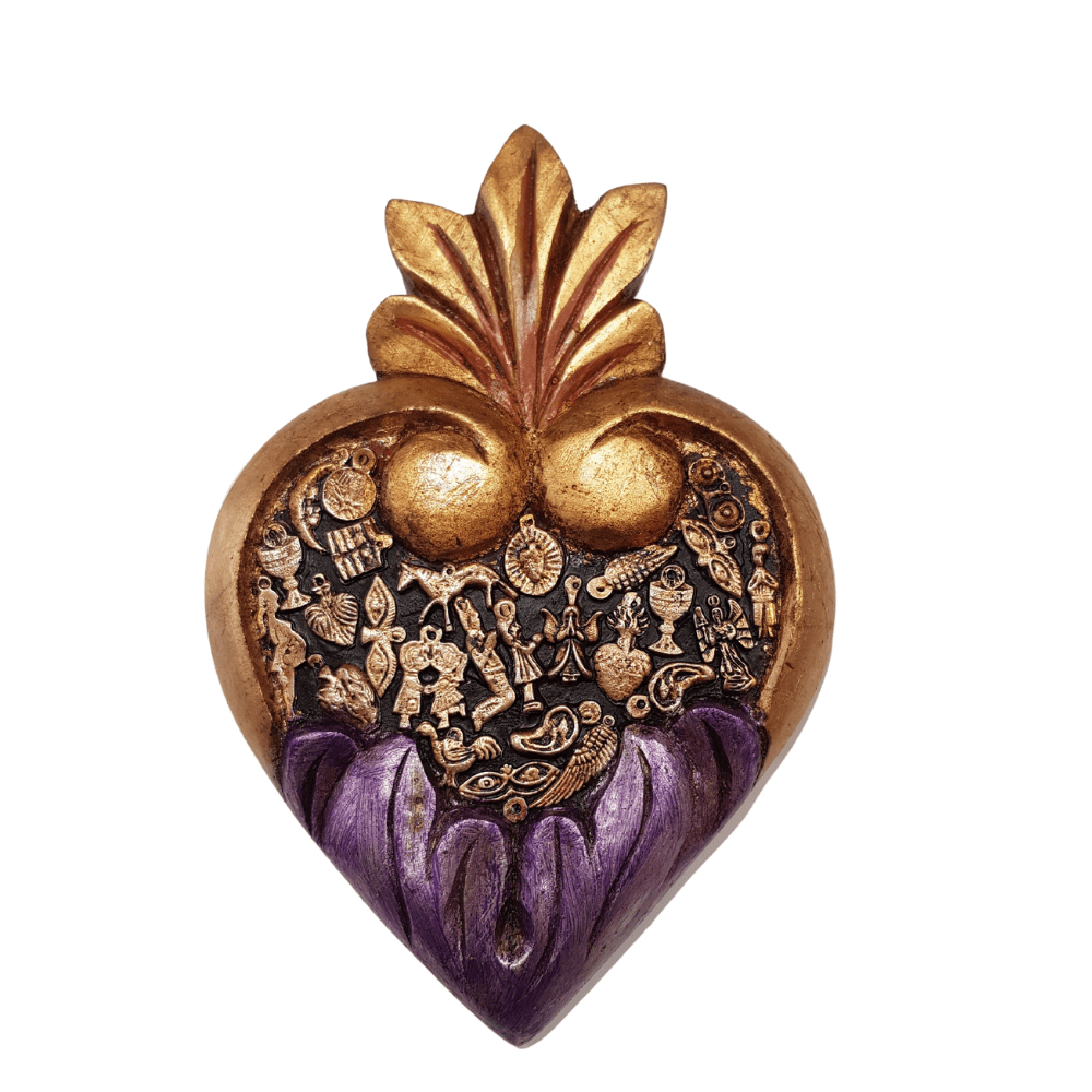 Mexican wall hanging - wooden heart with waves and charms (24x16cm) - Gizmo Gifts