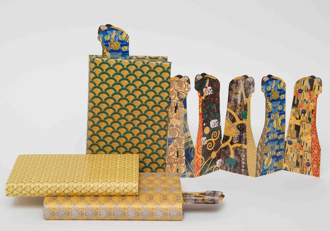 Mon Petit Art Gustav Klimt Accordion Bookmark - Gizmo Gifts