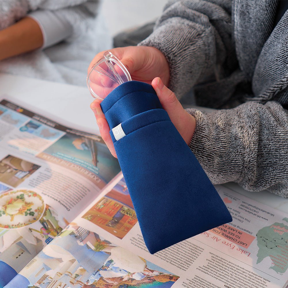 Velvet glasses case with dual compartments - Gizmo Gifts