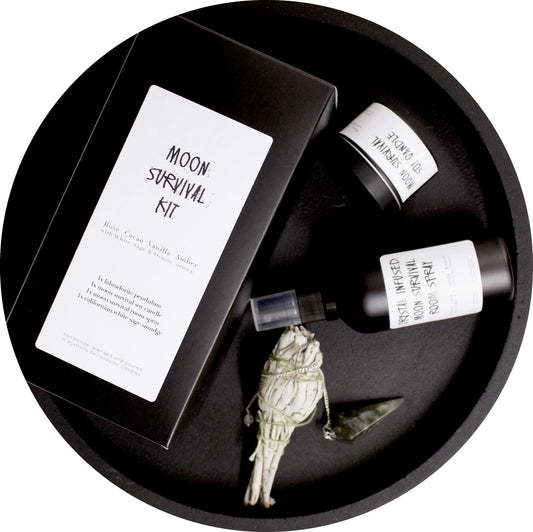 LOOBYLOU Moon survival kit - Gizmo Gifts