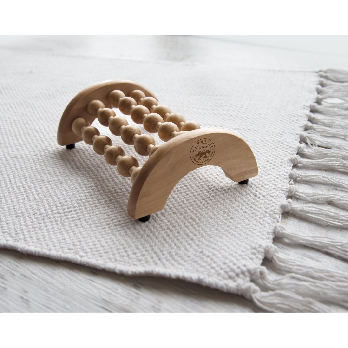 Maverick wooden bead foot massager - Gizmo Gifts