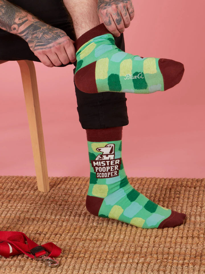 BLUE Q Men's crew socks- Mr Pooper Scooper