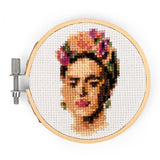 Kikkerland Mini Cross stitch - Frida Kahlo