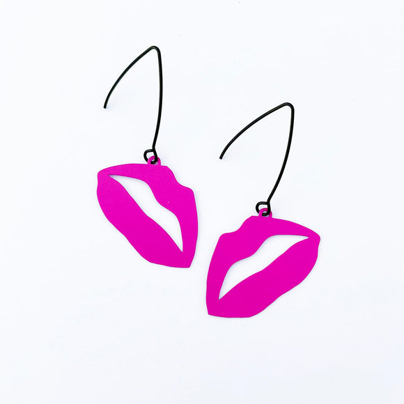 DENZ earrings-Pink lips